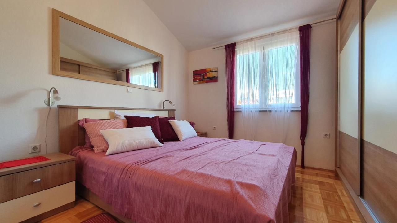 Apartmani Villa Lilliana Tribalj Eksteriør billede
