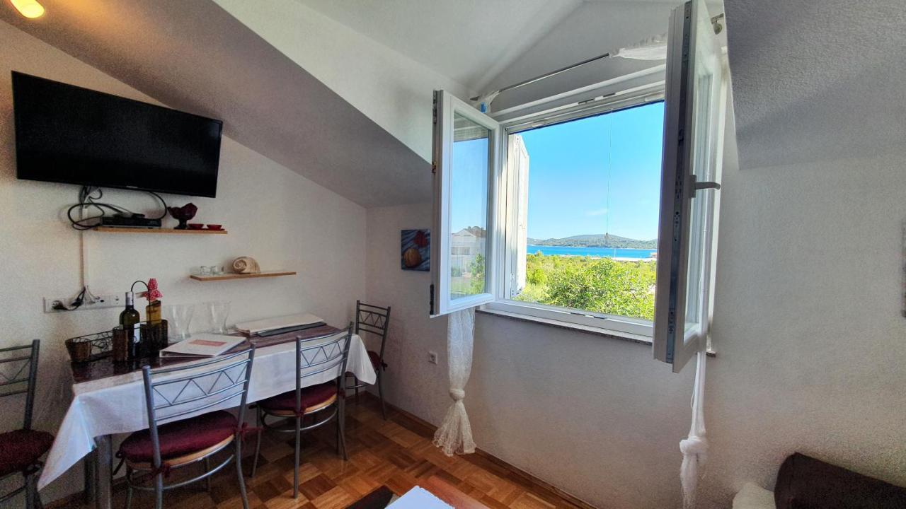 Apartmani Villa Lilliana Tribalj Eksteriør billede