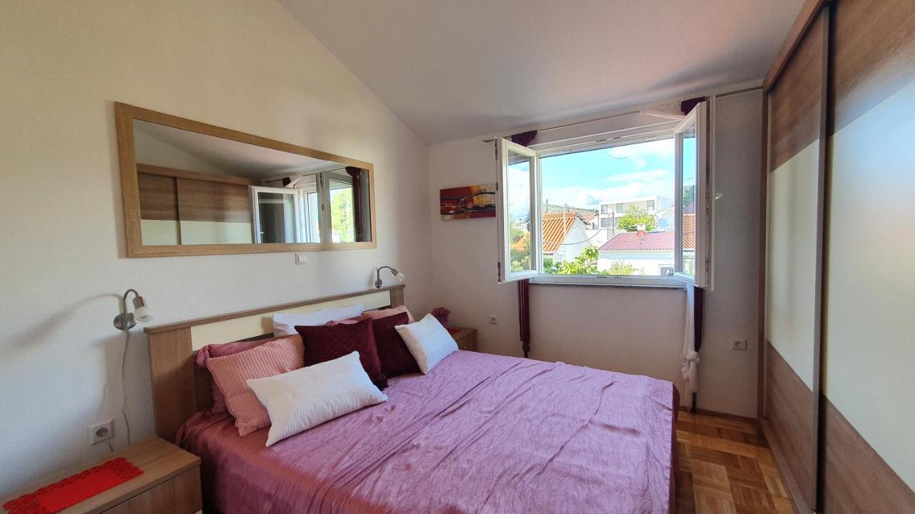 Apartmani Villa Lilliana Tribalj Eksteriør billede