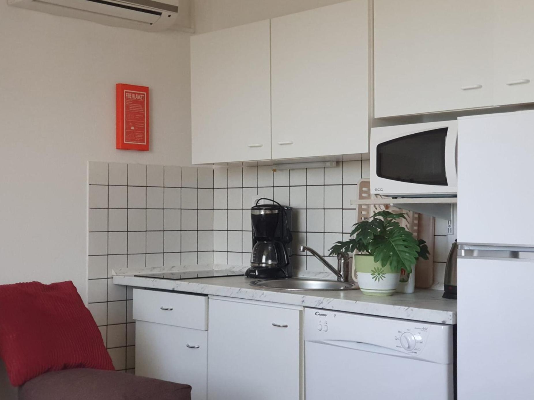 Apartmani Villa Lilliana Tribalj Eksteriør billede